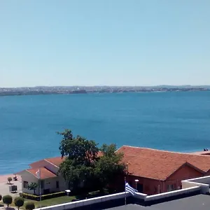 επισκεφθείτε το ξενοδοχείο